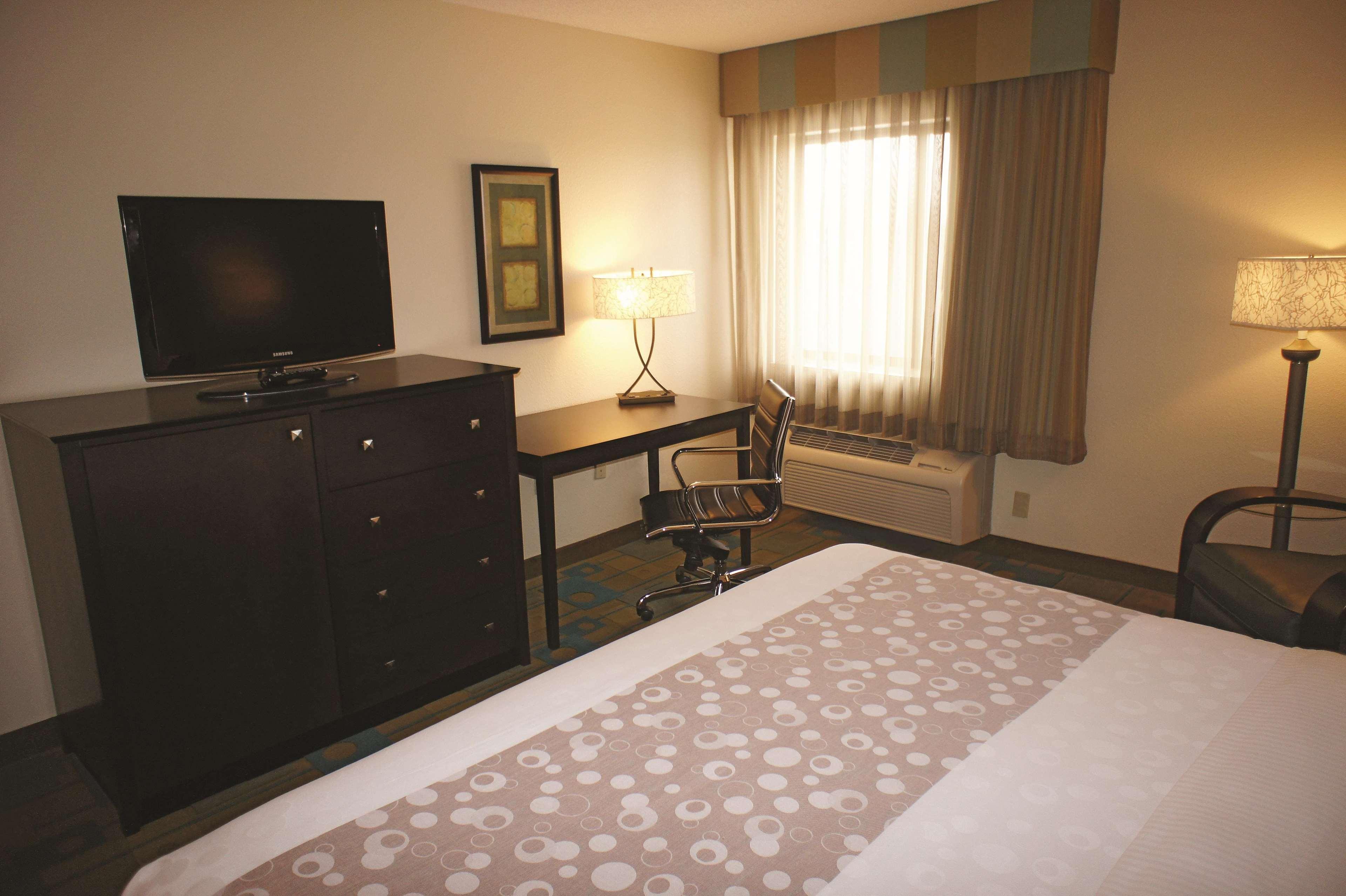 La Quinta By Wyndham Plattsburgh Hotel Luaran gambar