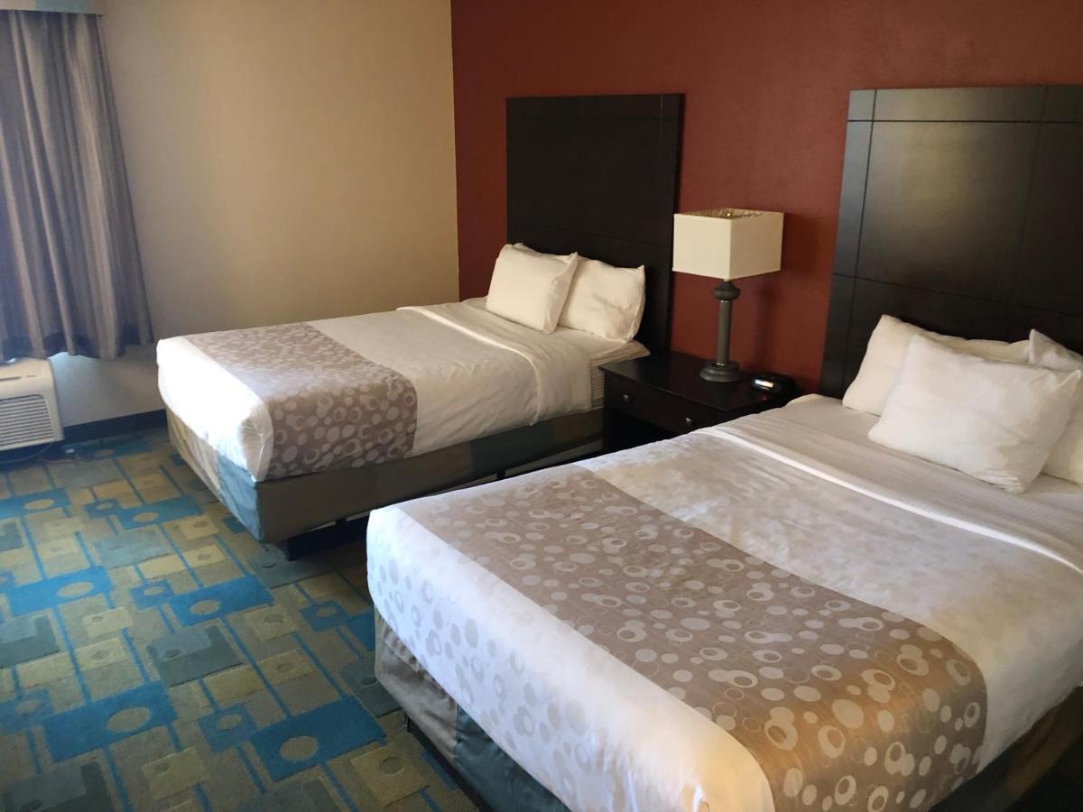 La Quinta By Wyndham Plattsburgh Hotel Luaran gambar